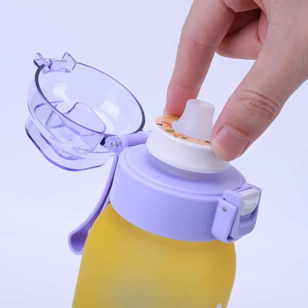 Butelka wodna z aromatem owoców